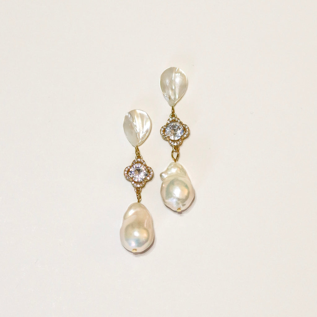 Glitzy Baroque Drop
