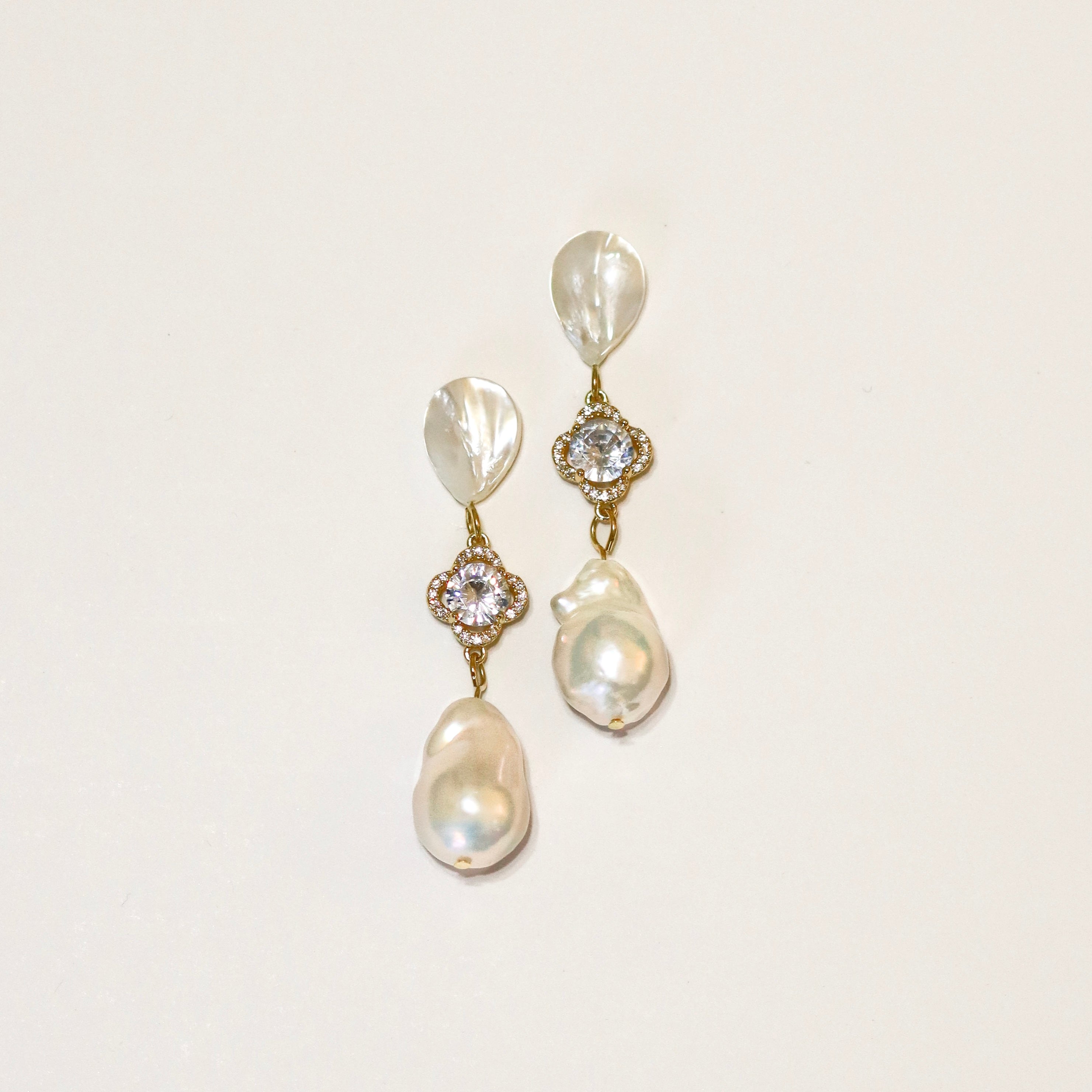 Glitzy Baroque Drop