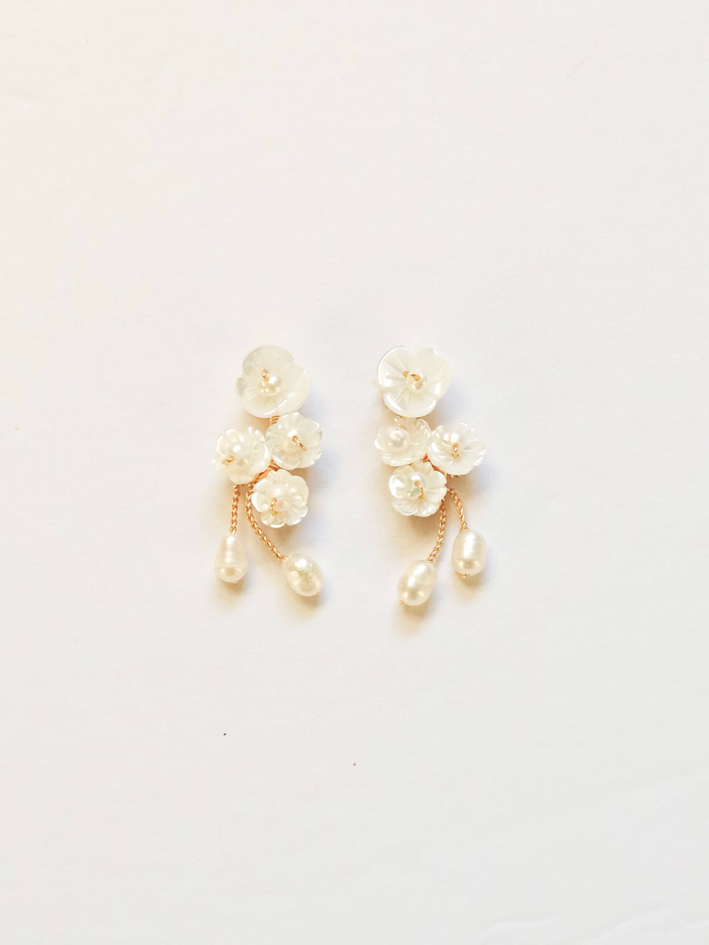 Small Garden Cluster Pearl Drop