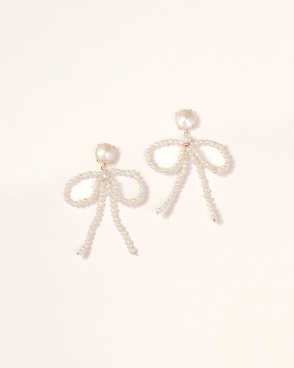 Pearl + Large 2 Loop Pearl Bows