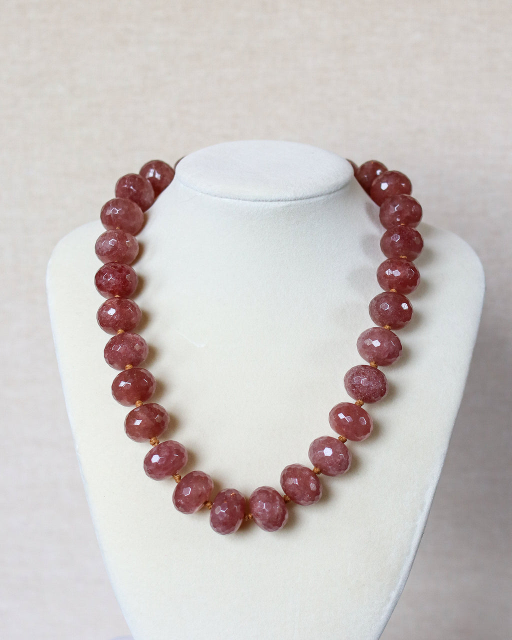 Round Stone Strawberry Quartz Statement Necklace