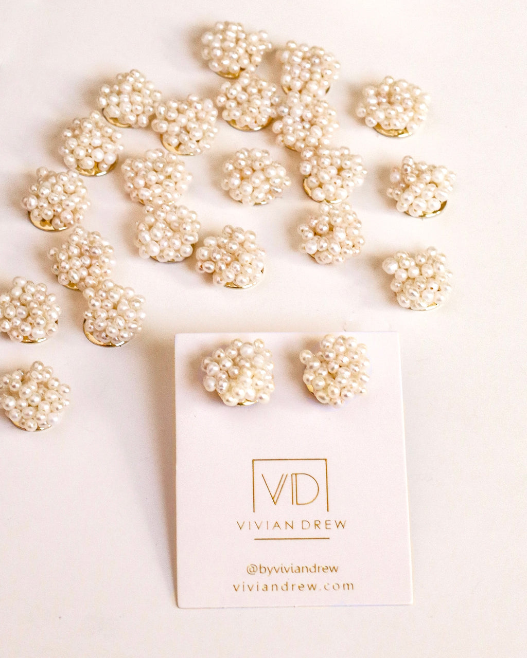 Pearl Knot Studs