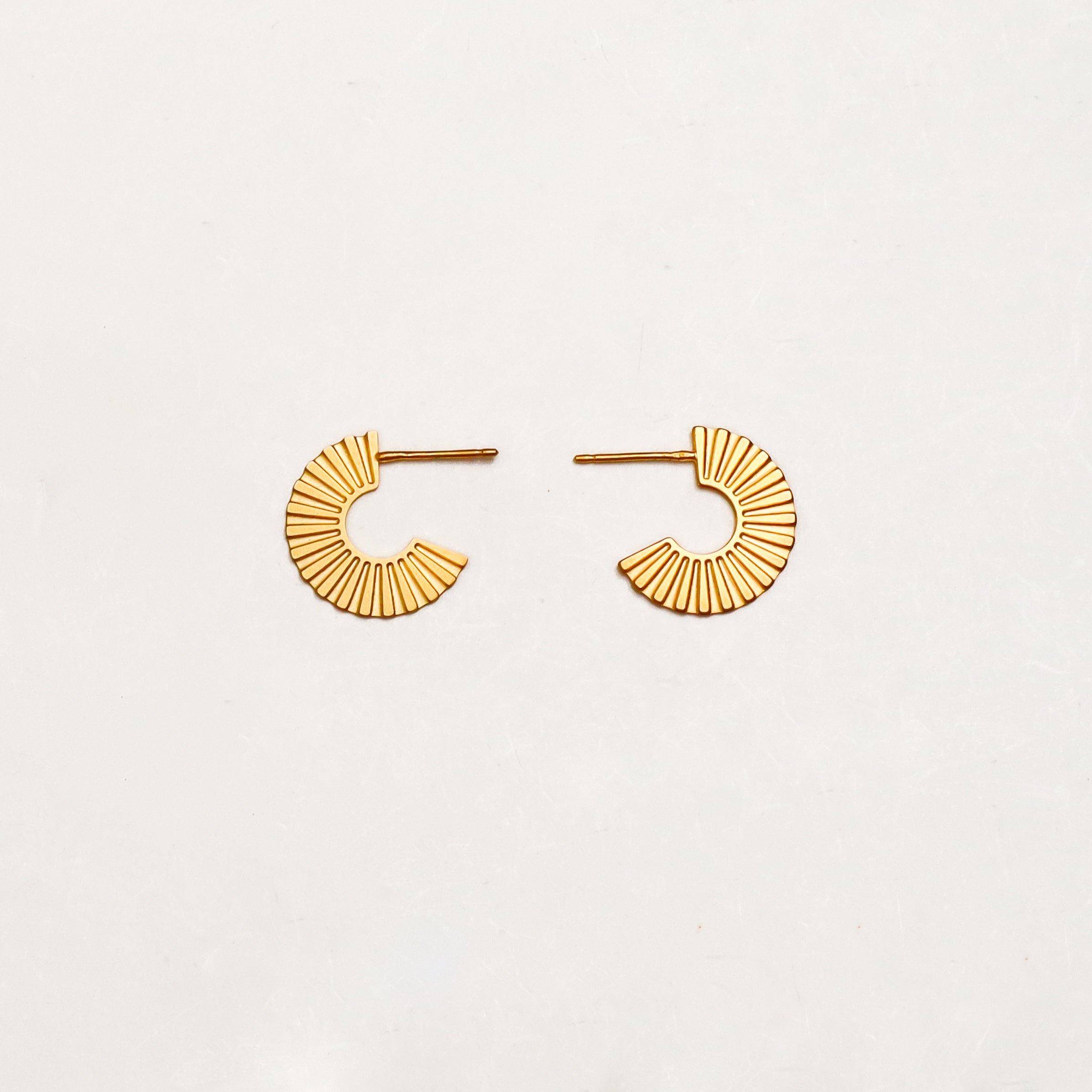 Mini Ribbed Hoops