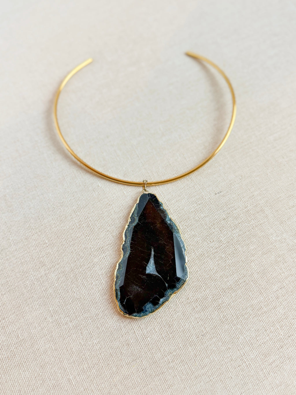 Navy Blue Agate Collar Necklace