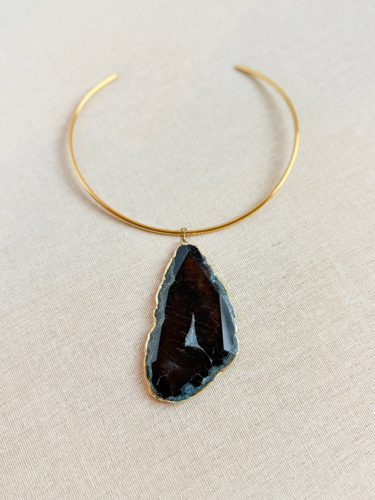 Navy Blue Agate Collar Necklace