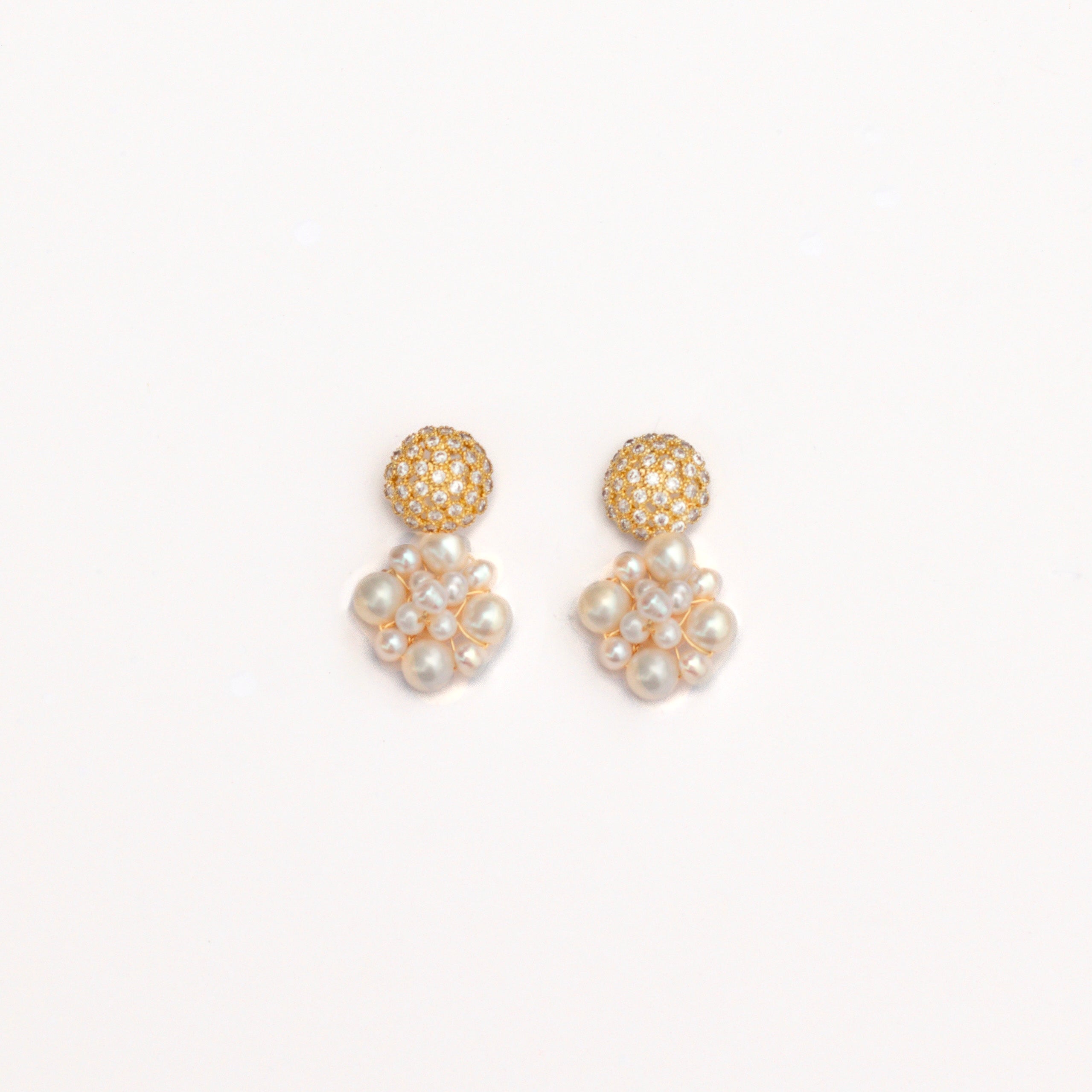 Sparkly Diamonds + Mini Pearl Cluster