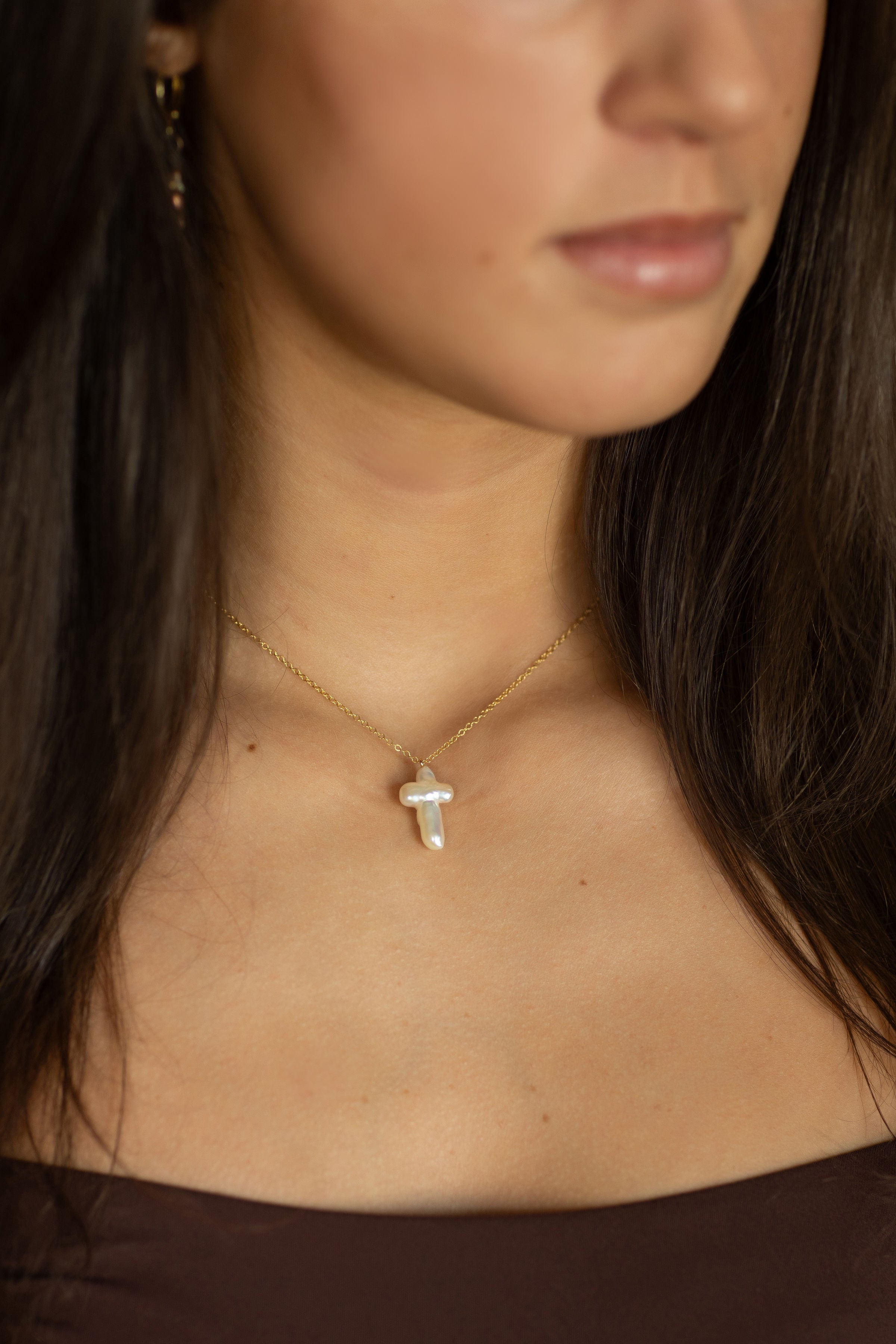 Dainty Pearl Cross Pendant Necklace