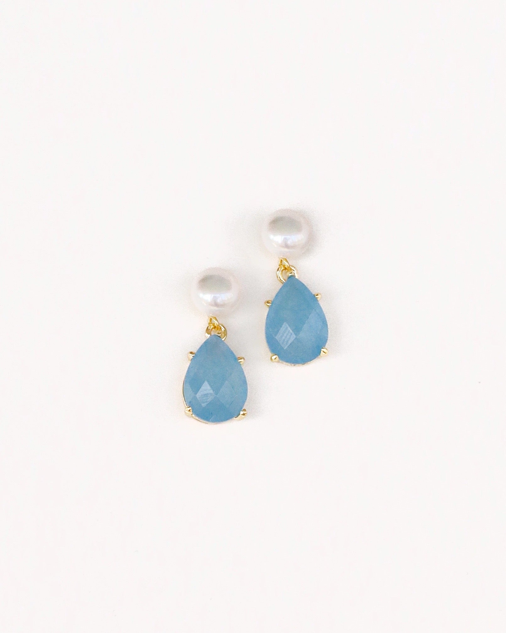Dainty Pearl + Blue Drop