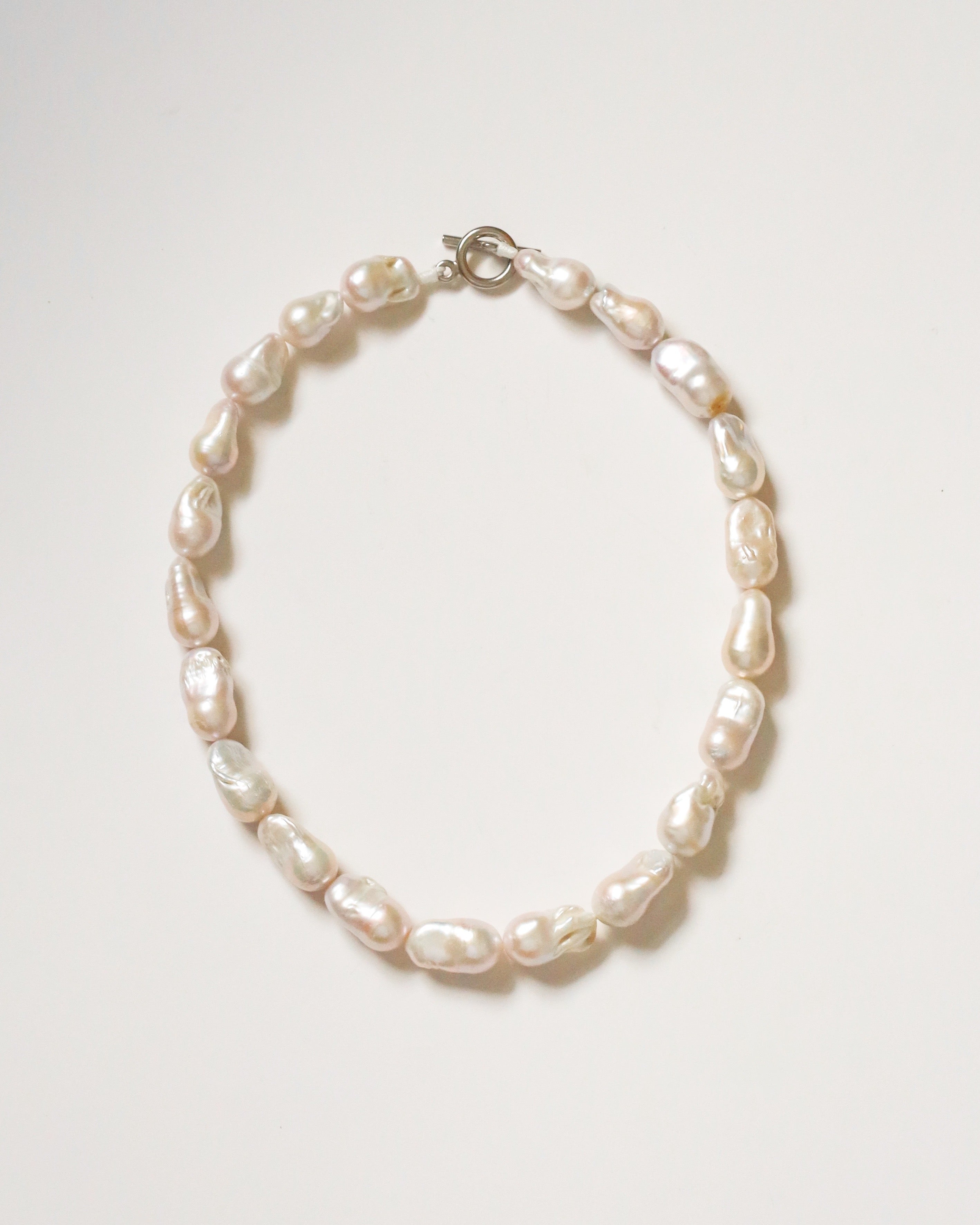 Baroque Pearl Collar Necklace