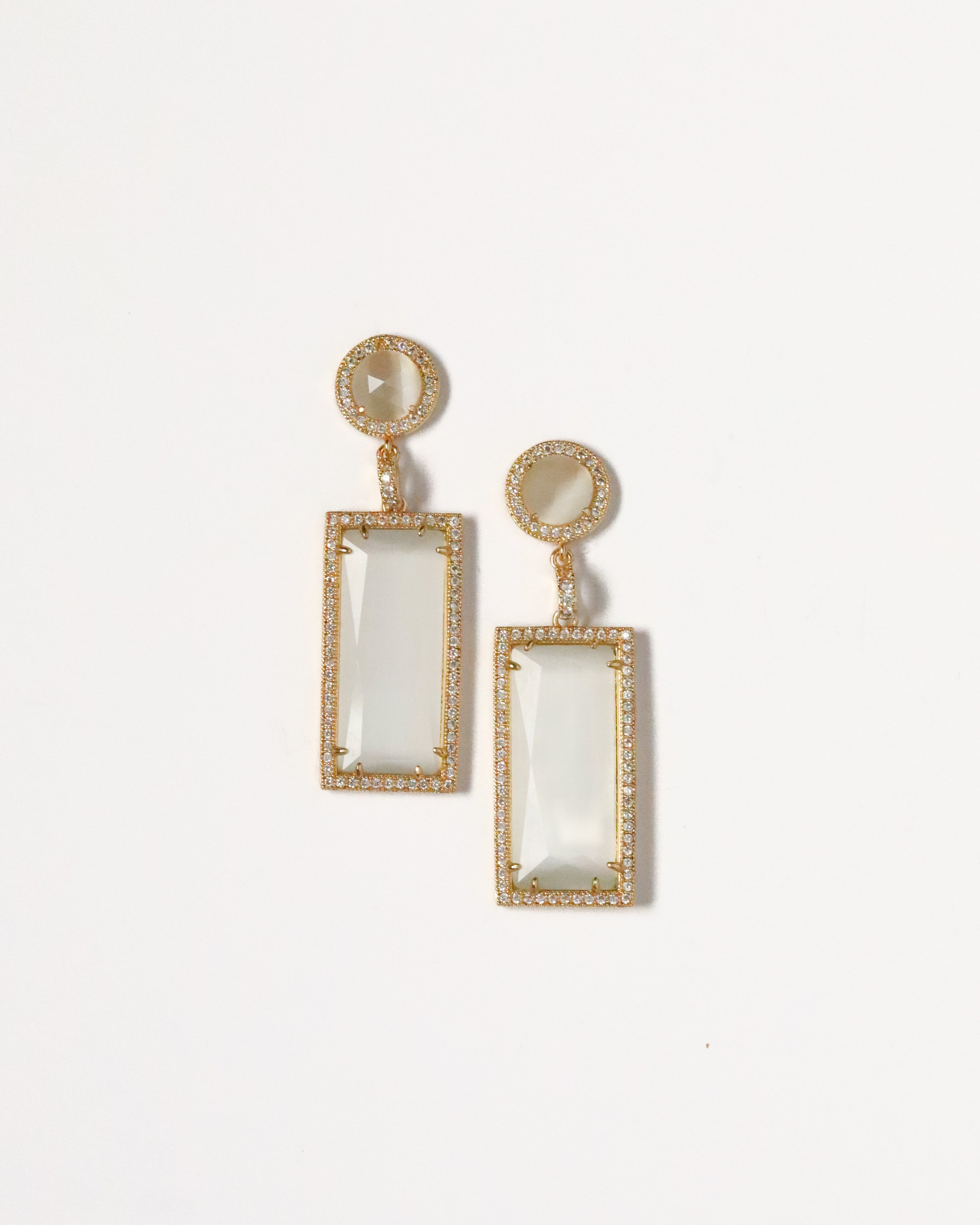 Glitzy White Cat Eye