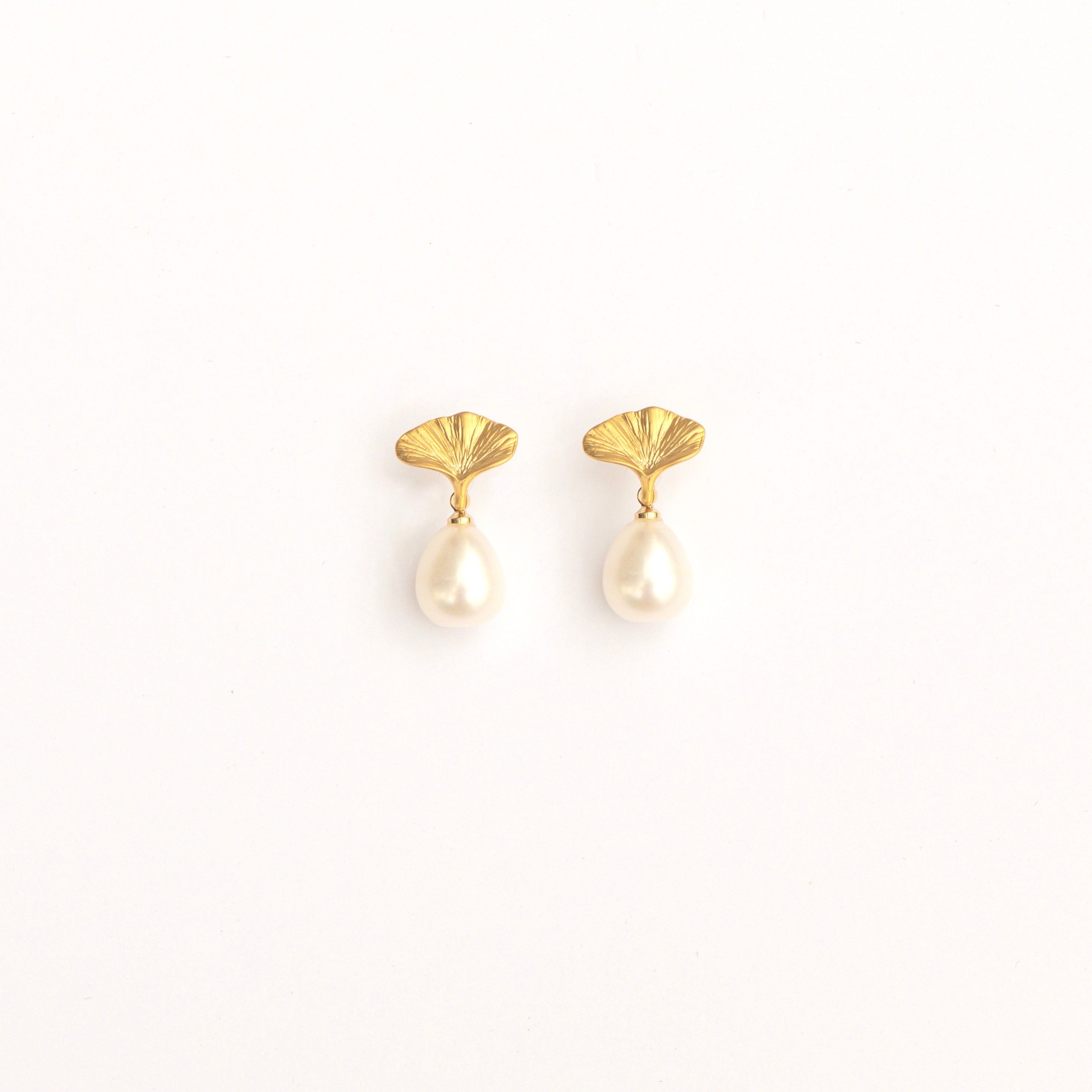 Gold Ginkgo + Pearl Drop