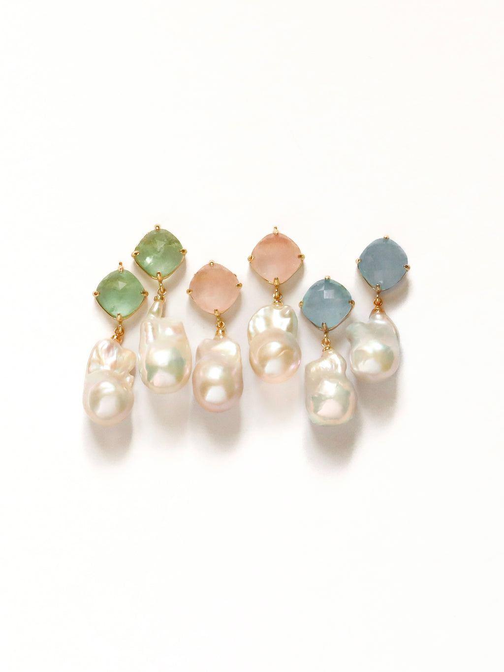 Rhombus+ Baroque Drop In 3 stone color options