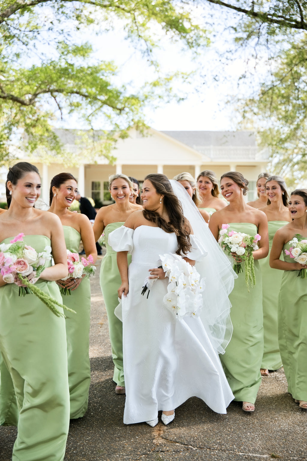 Dainty Bouquet Drop