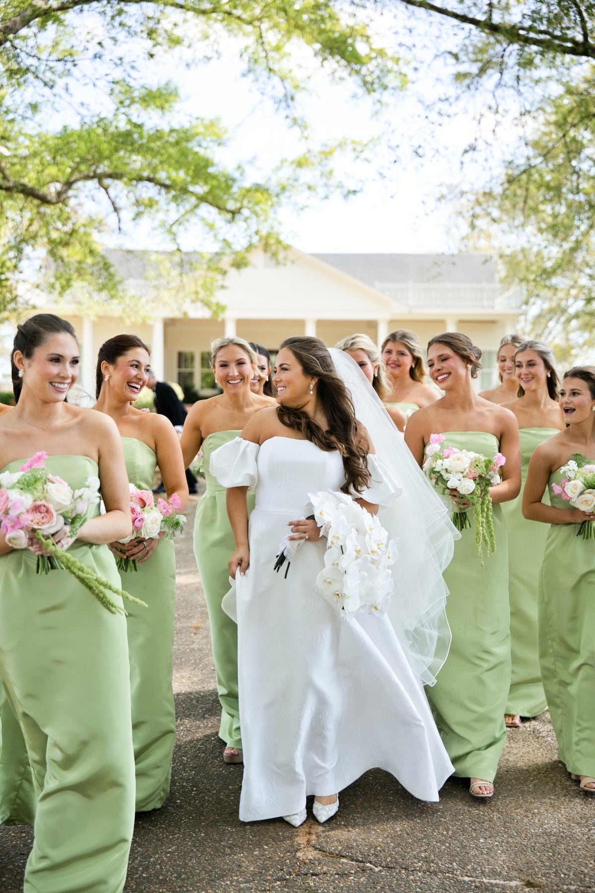 Dainty Bouquet Drop