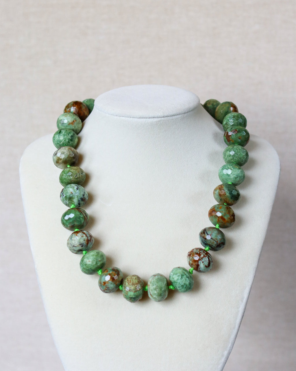 Round Stone Chrysoprase Statement Necklace