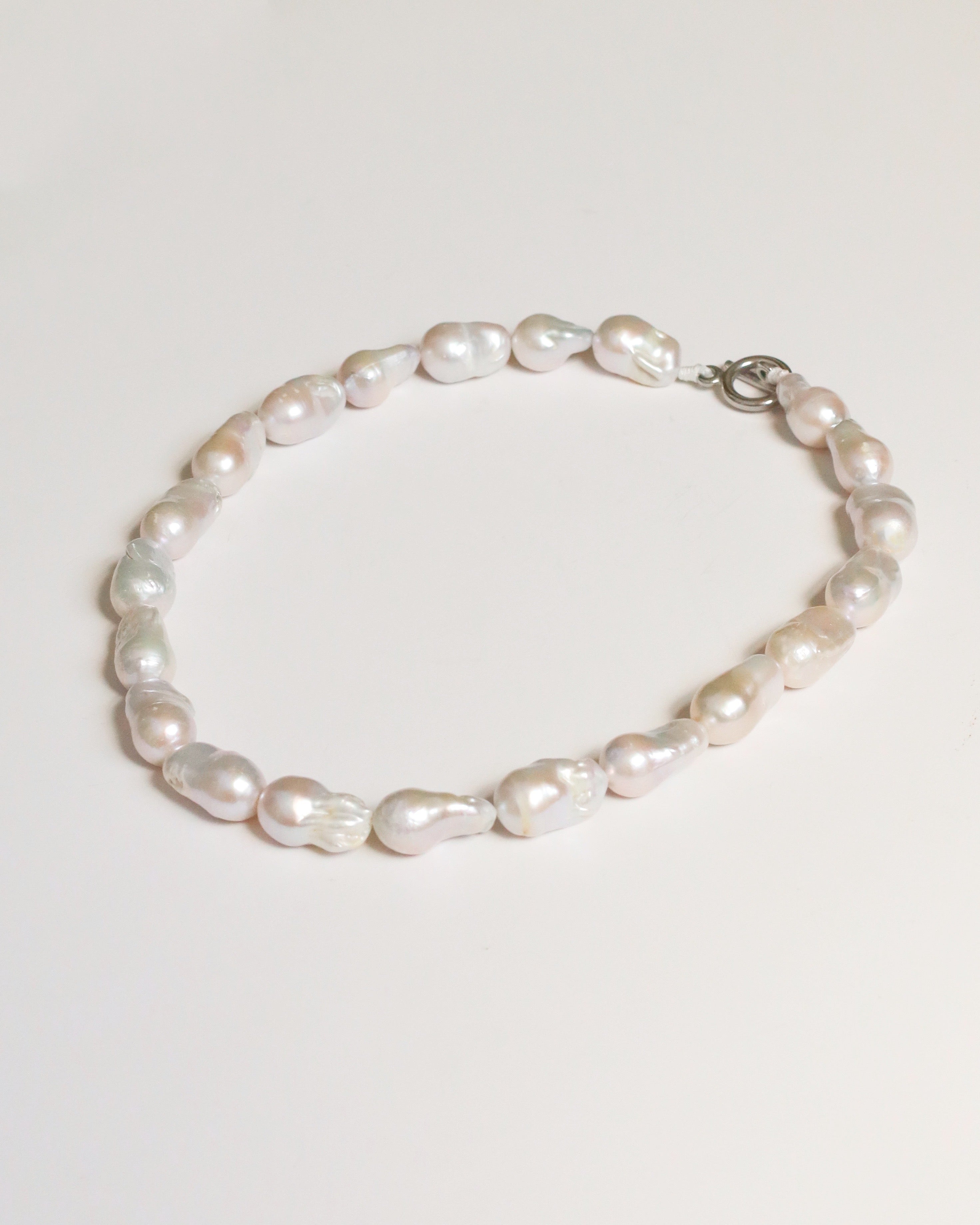 Baroque Pearl Collar Necklace