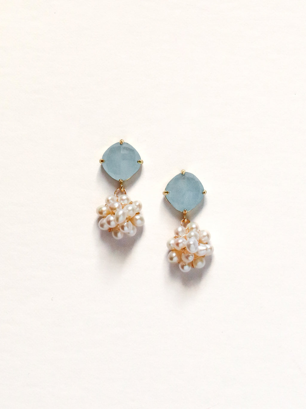 (Pre-Order) Rhombus Blue + Pearl Cluster