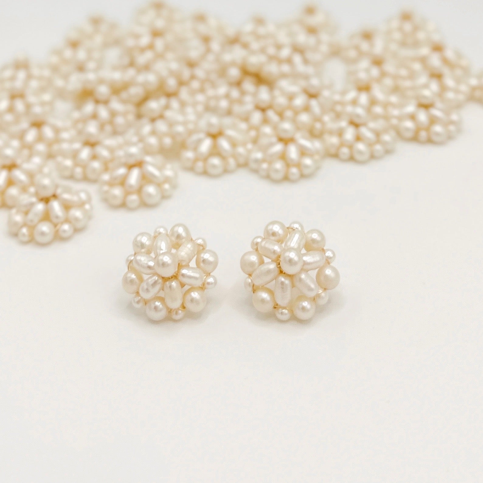 Round Pearl Cluster Studs