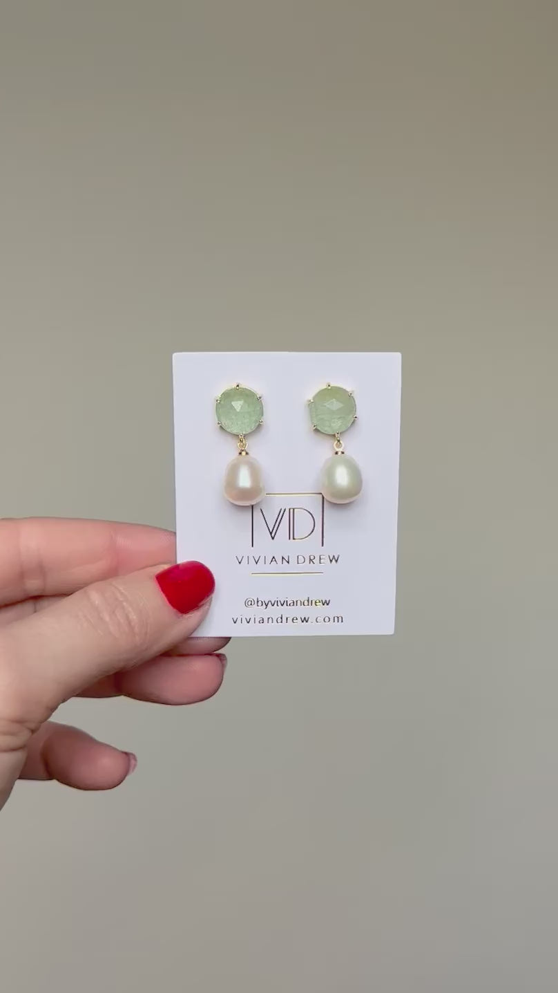 Round + Pearl Drop In 3 stone color options