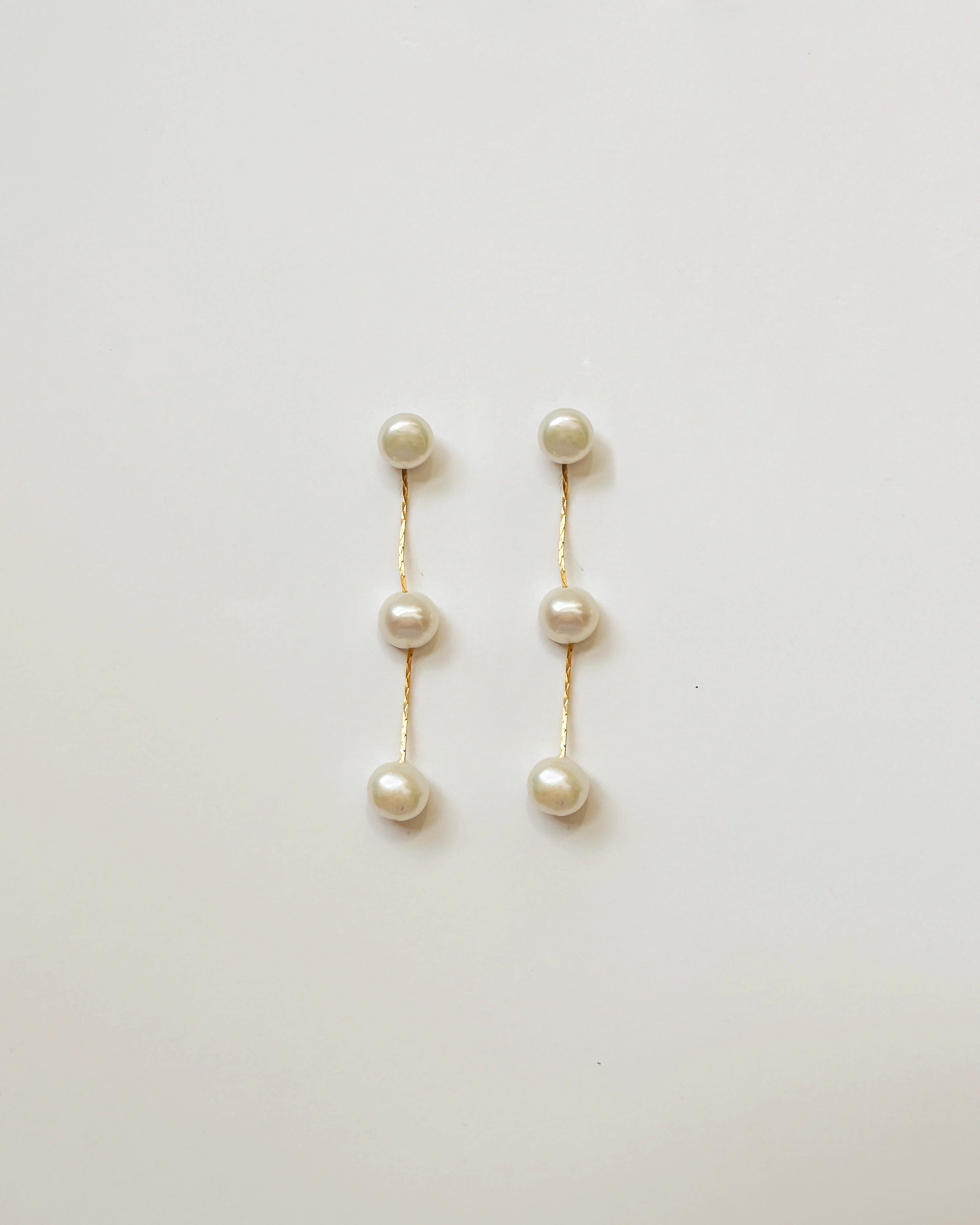 3 Pearl Drops