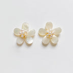 5 Petal Pearl Flower Studs