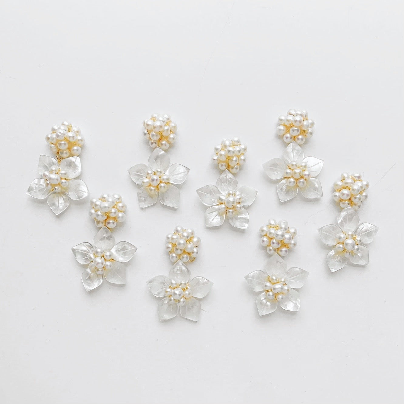 Pearl Cluster + Small Pearl Flower