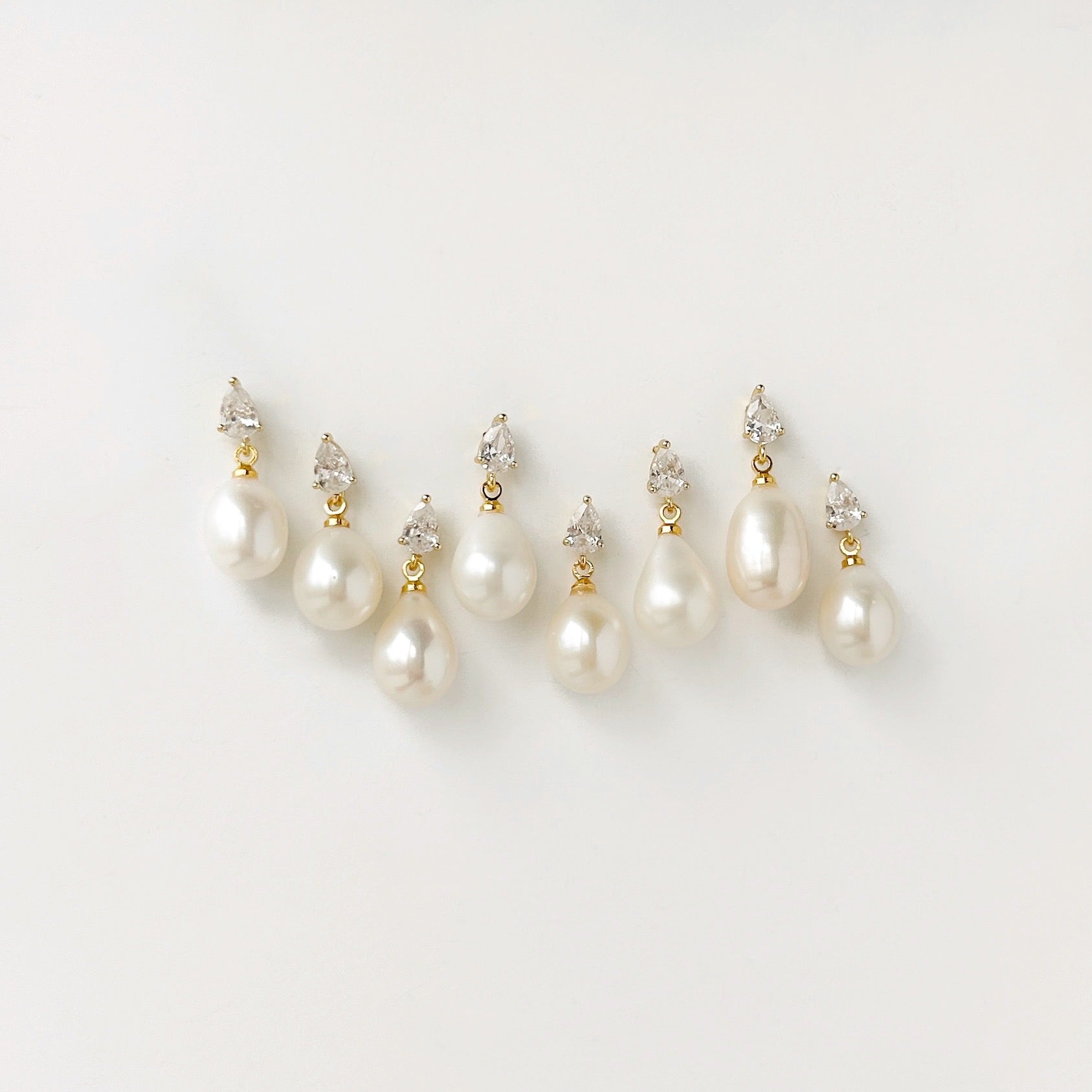 Dainty Diamond Pearls