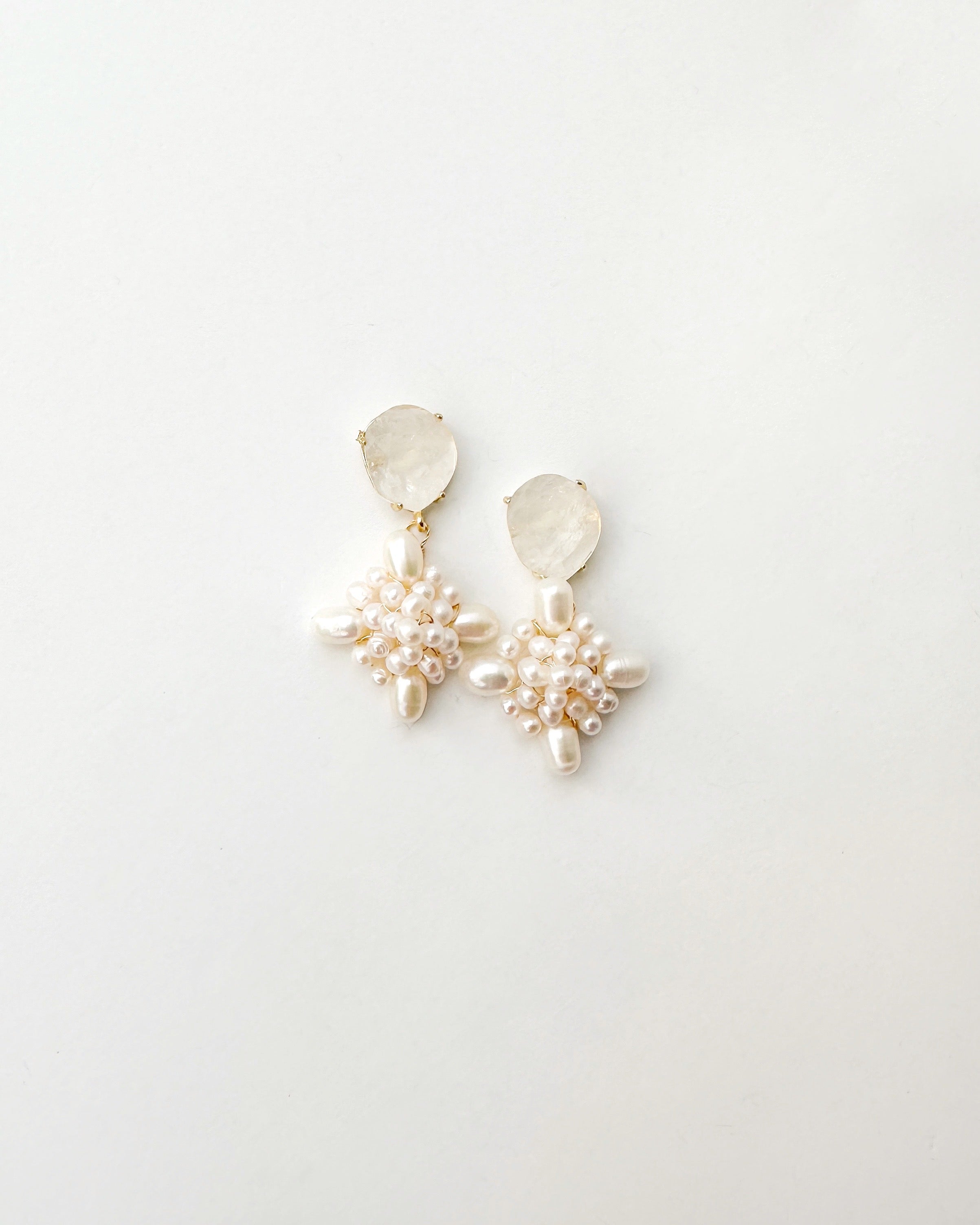 White Quartz + Pearl Cluster